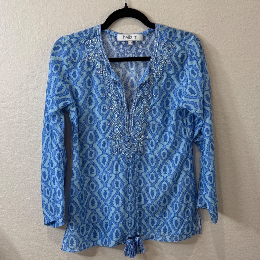 Bella Tu Tunic Top Blue Ikat Beaded Sequin XS Boho Coastal Resort Lightweight